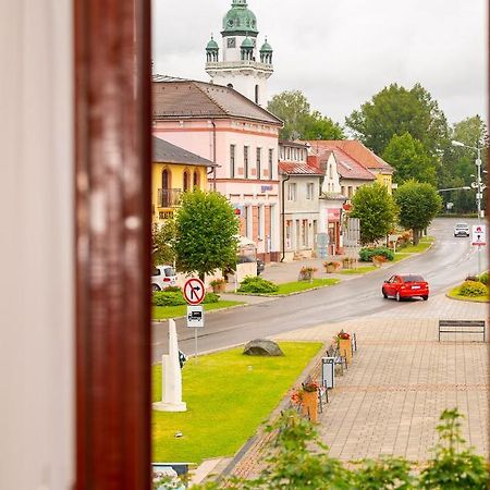 2- Izbovy Apartman Kajka V Penzion Trstená Buitenkant foto